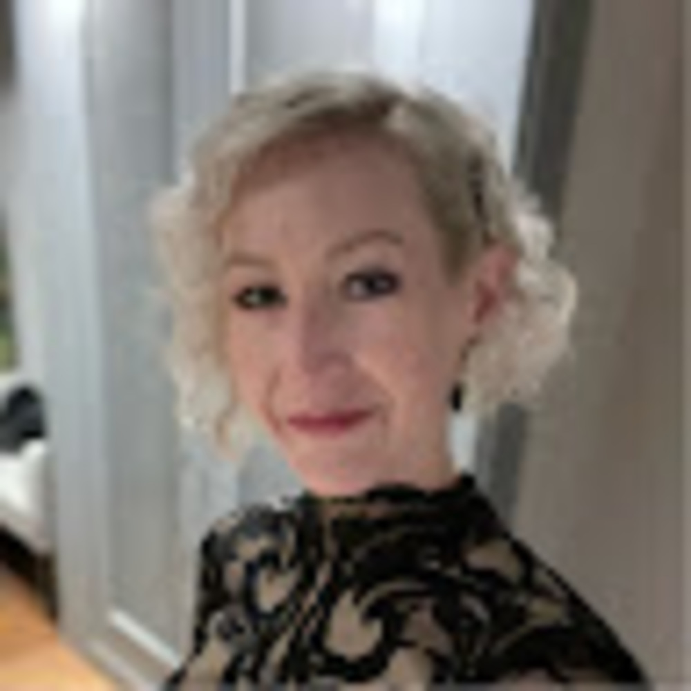 Meet your Posher, Caroline